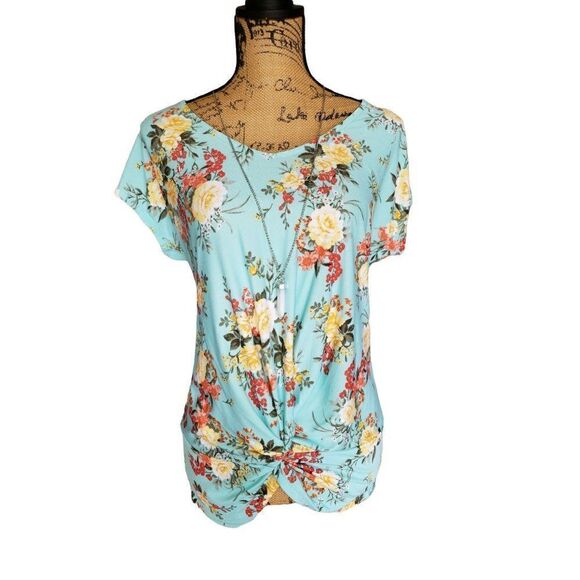 Women's Knit Tops Knot Front Lace Back Necklace Short Sleeve Blouse Small NWT - Picture 8 of 10